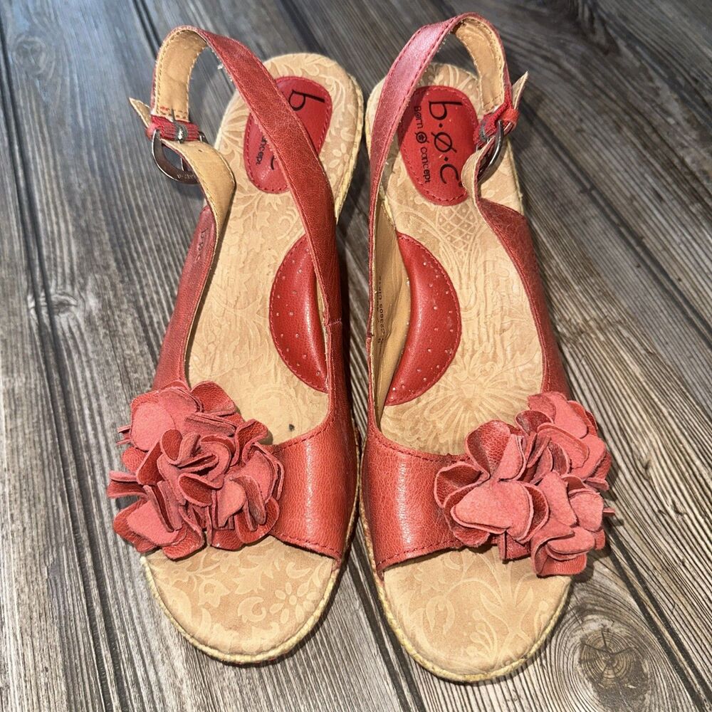 Born BOC 9M Women’s Coral Leather Sling back Wedge Heel Sandal Open Toe Buckle